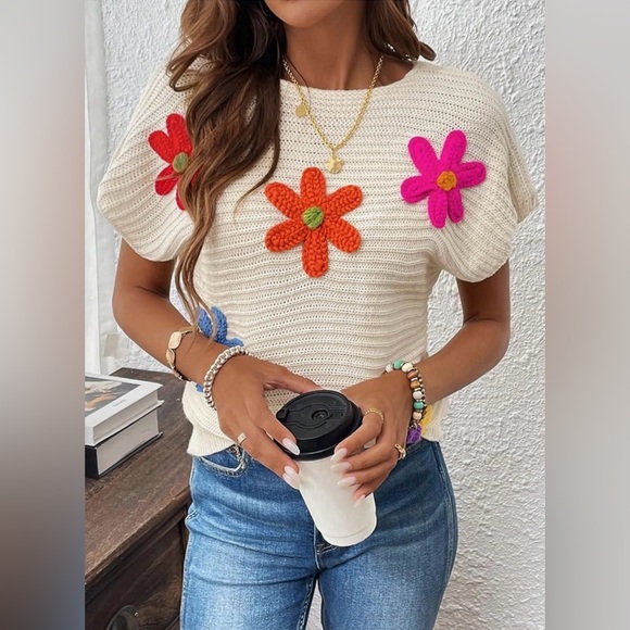 NEW Crochet Floral Cap Sleeve Sweater Knit Short Sleeves Sweater Size Large - Picture 7 of 8